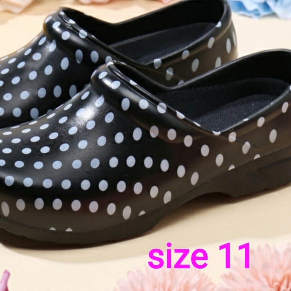 Nursing Clog Shoes
